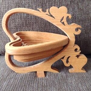 Wooden Hand Crafted Collapsible Heart Shaped Bowl Oak Stain
